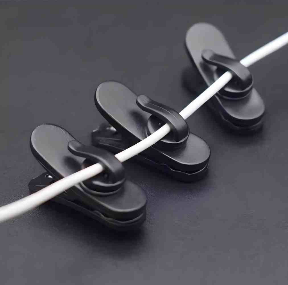 Clip per cavi per auricolari r - Headset Stand recensione e prezzo